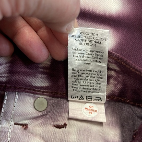 PacSun NWT Eco Raspberry Tie Dye Buttonfly High Waisted Straight Leg Jeans - Picture 12 of 15